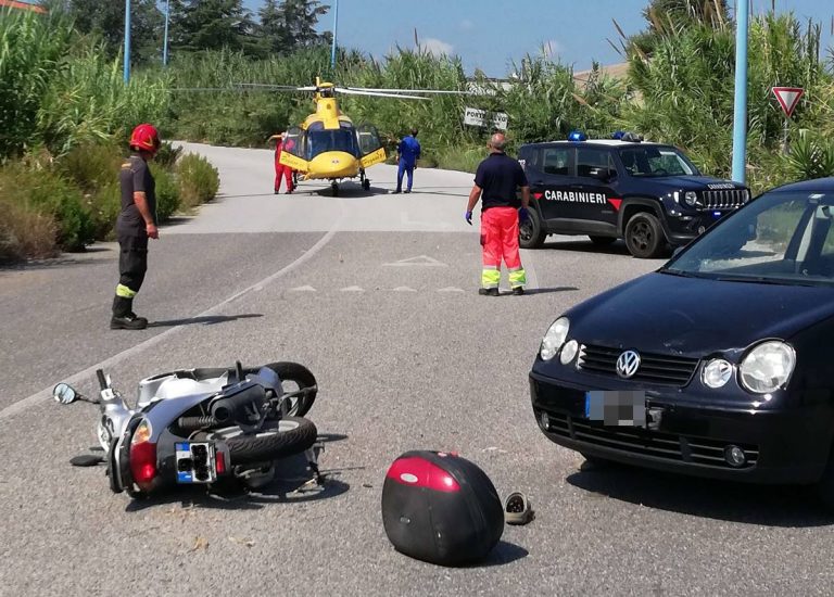 Scontro auto-scooter a Porto Salvo, interviene l’elisoccorso – Foto