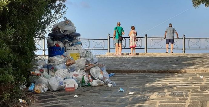 Ricadi e Capo Vaticano alle prese con un’emergenza ambientale senza precedenti