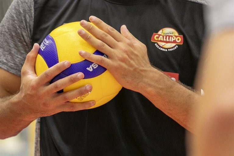 Superlega, ufficializzato il calendario: avvio di fuoco per Vibo