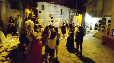 “Vicoli in Arte”, la Pro loco di Acquaro mette in vetrina gli artisti locali