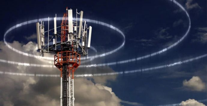 Joppolo: Sì del Tar all’antenna 5G della Wind in un sito del padre dell’ex vicesindaco