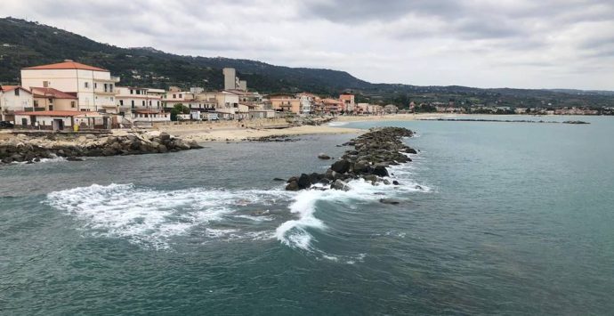 Vibo Marina, riprendono i lavori di sistemazione di piazza Capannina – Foto