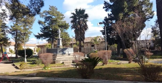 Mileto: l’area verde della villa intitolata a padre Raffaele De Lorenzo