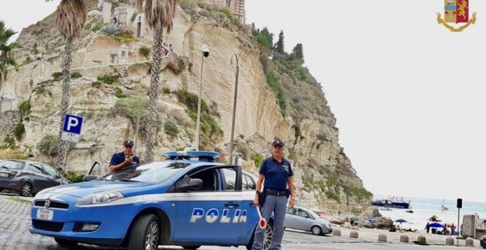 Tropea, due persone denunciate per ricettazione: erano a bordo di un mezzo rubato