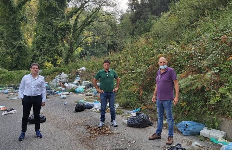 Vibo, l’opposizione: «Località Celantonio è una discarica». Bruni: «È della Provincia»