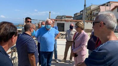 Lavori in piazza della Capannina, tecnici e amministratori sul cantiere