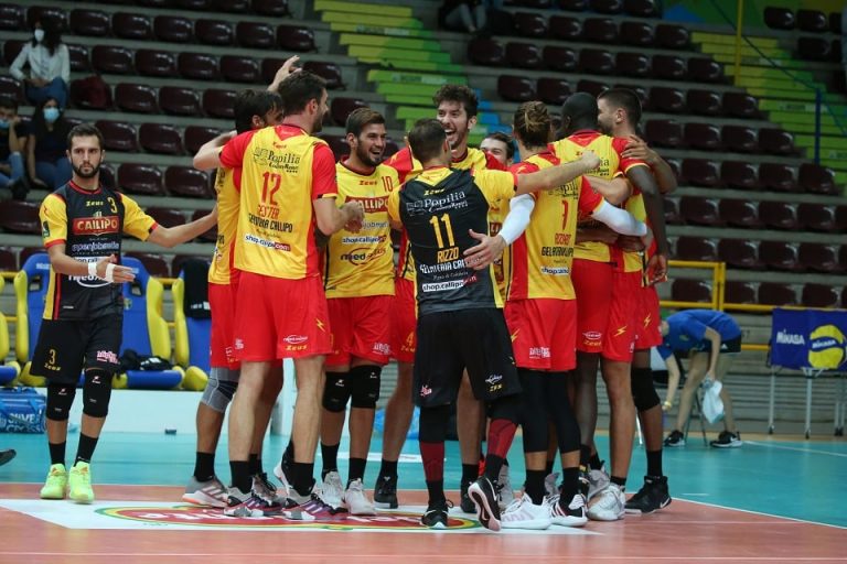 Superlega, si parte: Tonno Callipo di scena a Perugia – Video