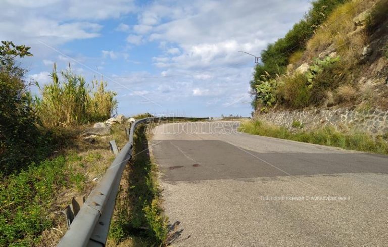 Auto contro pedone a Nicotera, donna trasferita in ospedale