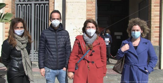 Chiusura delle scuole? I genitori vibonesi non ci stanno – Video