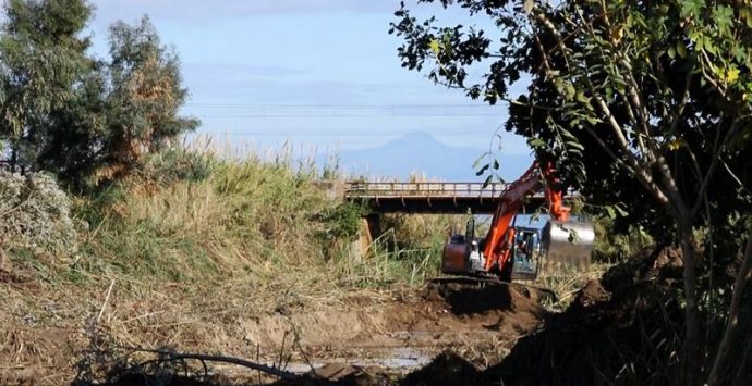 Sos dissesto idrogeologico, gli interventi lungo i corsi d’acqua di Vibo – Video