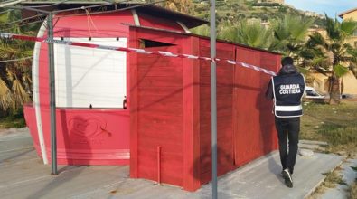 Chiosco bar abusivo a Nicotera Marina, ordinata la demolizione