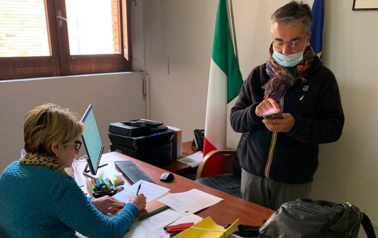 Focolaio Covid a Piscopio: 70 casi, l’Asp lancia l’allarme e il Comune aumenta i controlli