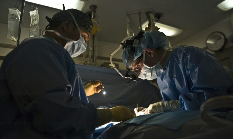 Reimpiantato a Palermo braccio a donna ferita nel Vibonese, eccezionale intervento chirurgico