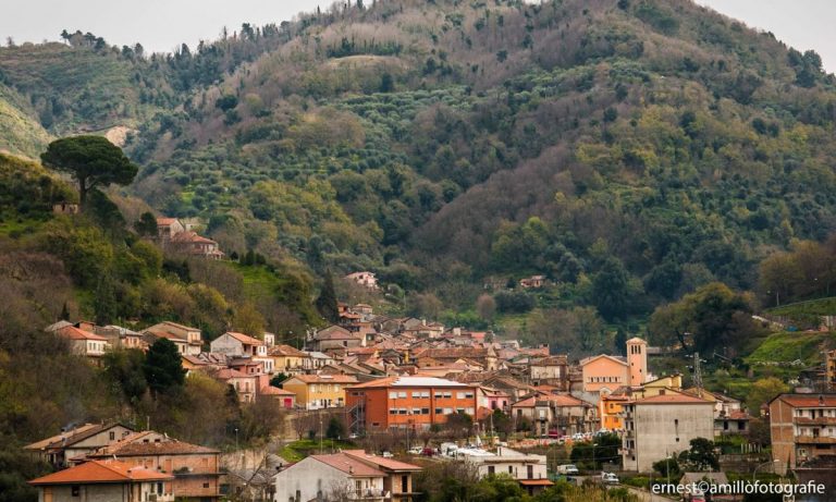 Pizzoni, il Comune esulta: «Abbiamo vinto la battaglia contro il Covid»