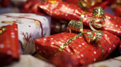 A Vibo Babbo Natale è solidale: ecco il giocattolo sospeso