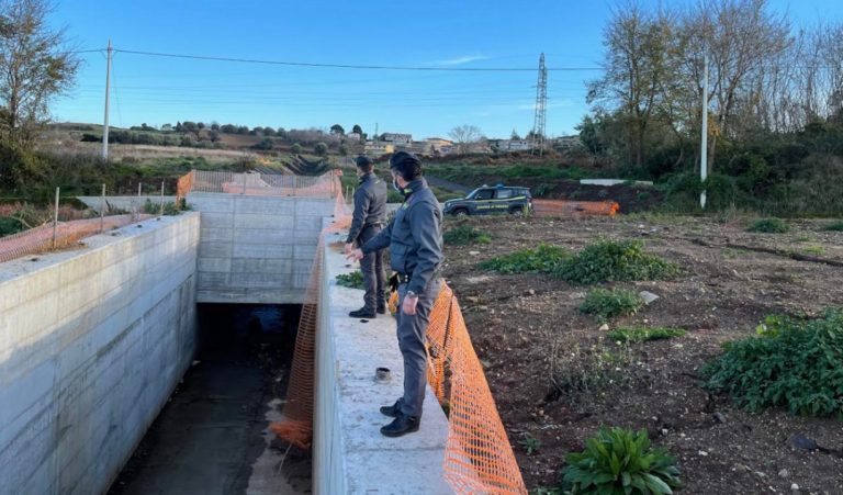 Sequestro sul cantiere del nuovo ospedale, i sindacati chiedono un incontro a Longo