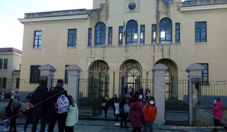 Alla Don Bosco di Vibo una docente positiva al Covid 19, due classi finiscono in quarantena