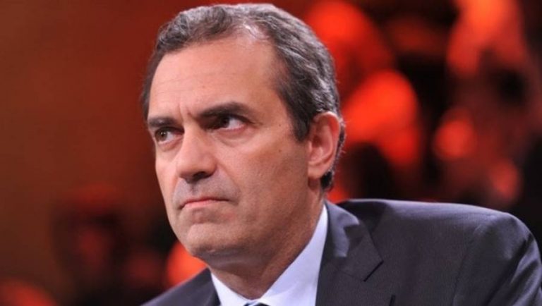 Regionali, De Magistris: «Se eletto farò legge per l’acqua pubblica»