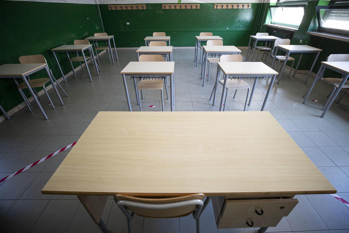 Covid: prorogata la chiusura delle scuole a San Calogero