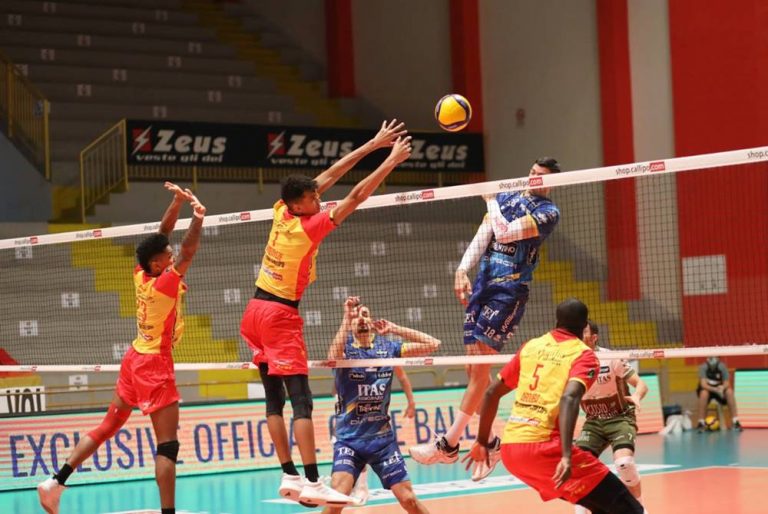 Superlega, Trento stende Vibo in tre set – Video