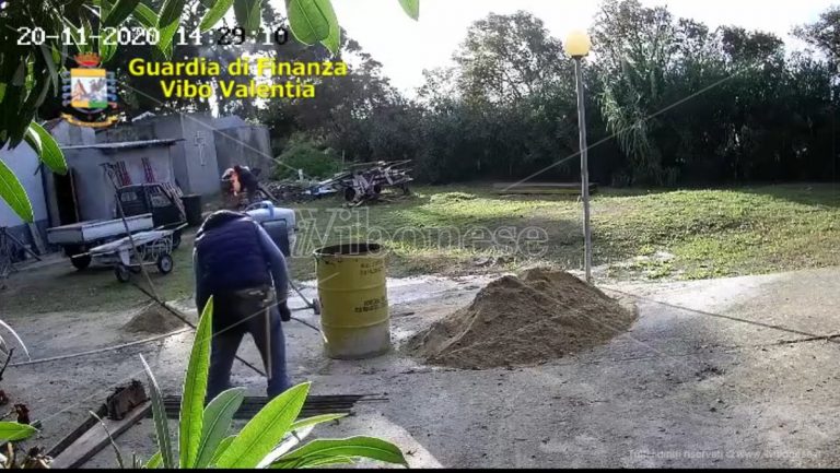 Scempio al cimitero di Tropea, Piserà: «Il sindaco non si sottragga alle sue responsabilità»