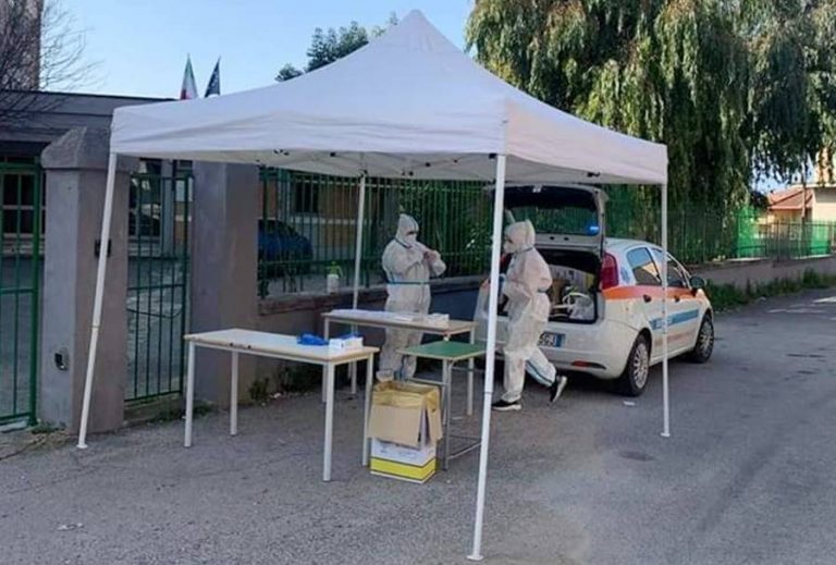 Covid, a Nicotera crescono i contagi: da lunedì attivo drive-in per i tamponi