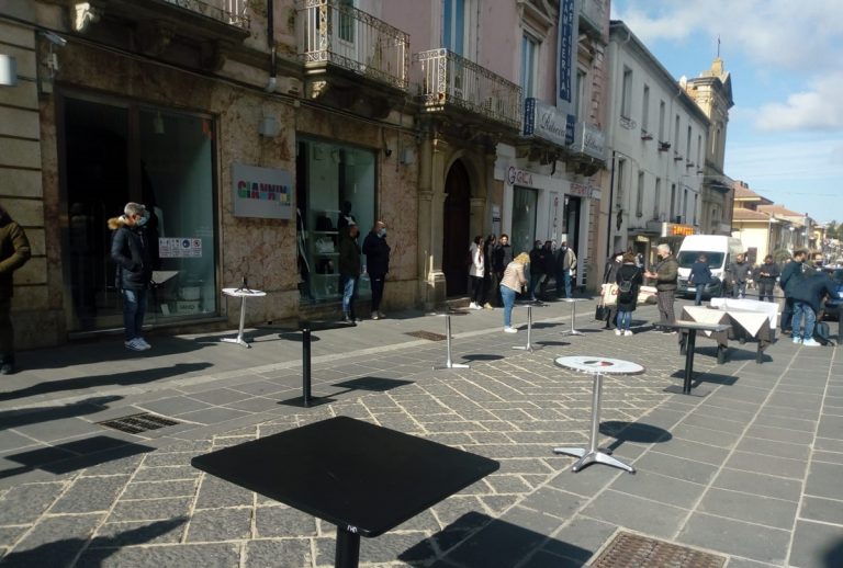 Bar e ristoranti chiusi, manifestazione di protesta anche a Vibo