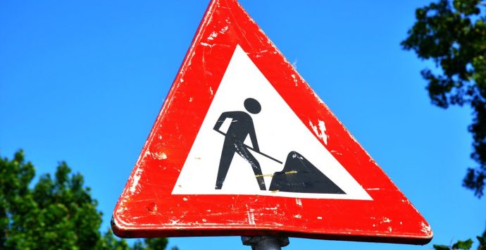 San Calogero, il Comune ottiene 119mila euro per il rifacimento della strada in località “Saggio”