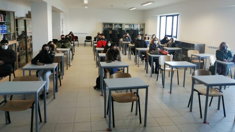 Gli studenti dell’istituto Alberghiero di Vibo a lezione con il Nil dei carabinieri