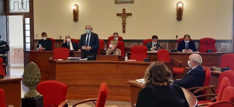 Disavanzo al Comune, il debito con la Regione «inciderà sul giudizio della Corte dei Conti»