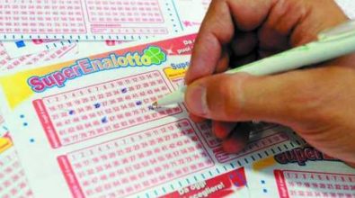 Superenalotto: vinti 371 milioni di euro, è il jackpot più alto al mondo