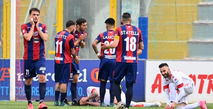 La Vibonese viene sconfitta in casa: il Bari passa con un calcio di rigore – Video