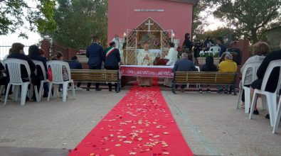 Mileto, inaugurata dal vescovo la cappella della Madonna della Guardia