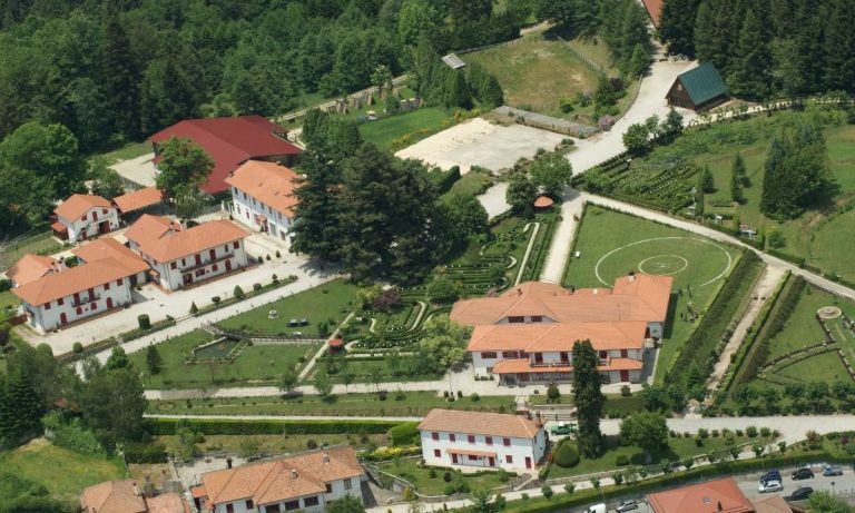 Giornata mondiale biodiversità, carabinieri aprono Villa Vittoria a Mongiana