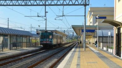 Terremoto in Calabria, lungo la fascia tirrenica sospesa la circolazione ferroviaria