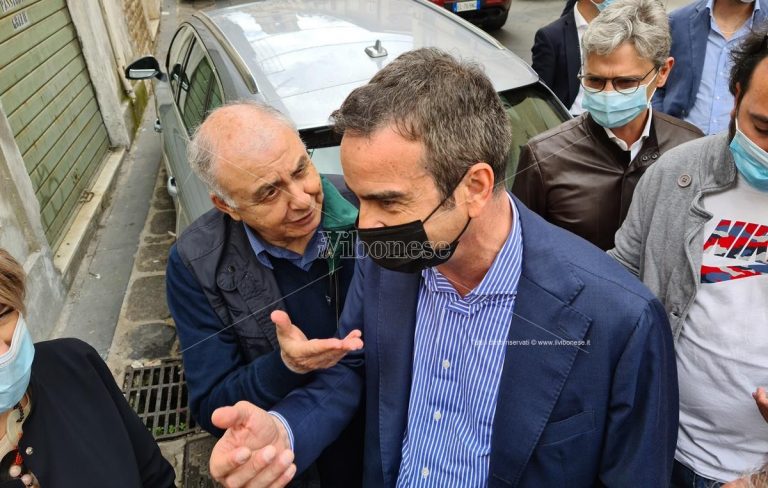 Occhiuto chiede “poteri straordinari” per governare la sanità in Calabria