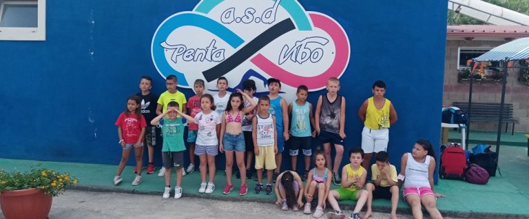 Penta Vibo Nuoto, concluso con successo il “Summer Camp for Kids” 2021