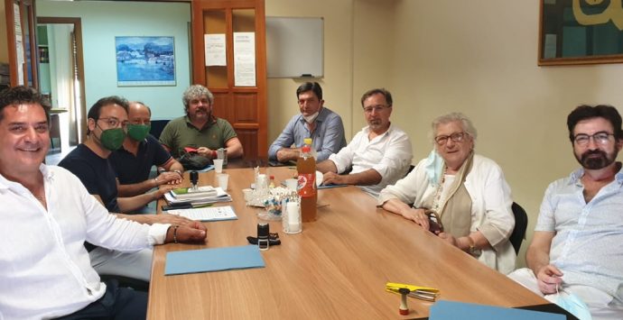 Lavoro, rinnovato il contratto agli agricoli e florovivaisti della provincia di Vibo