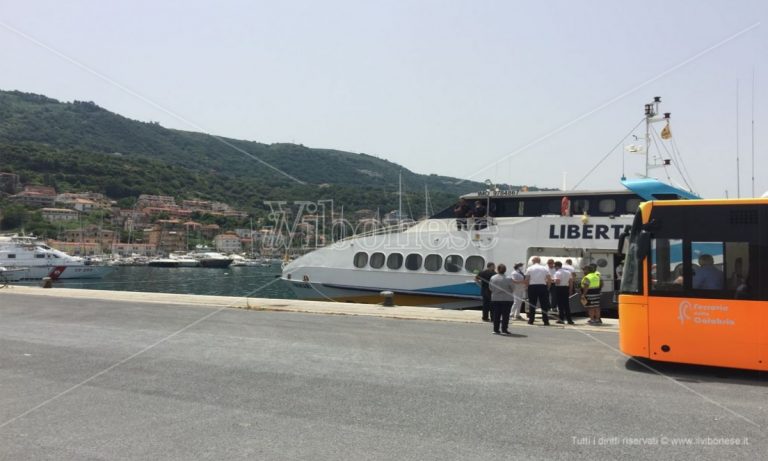 Riprendono i collegamenti con aliscafo da Vibo Marina alle Eolie e in Sicilia