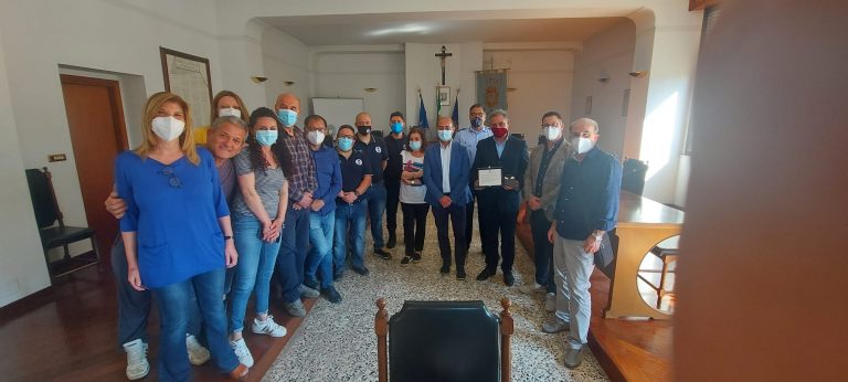 Mileto, cambio della guardia al vertice del comando della Polizia municipale