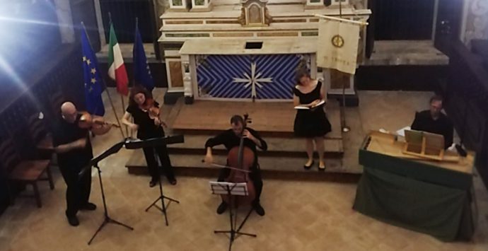 La polifonia rinascimentale in scena a Tropea con il concerto dei Queene’s Musik