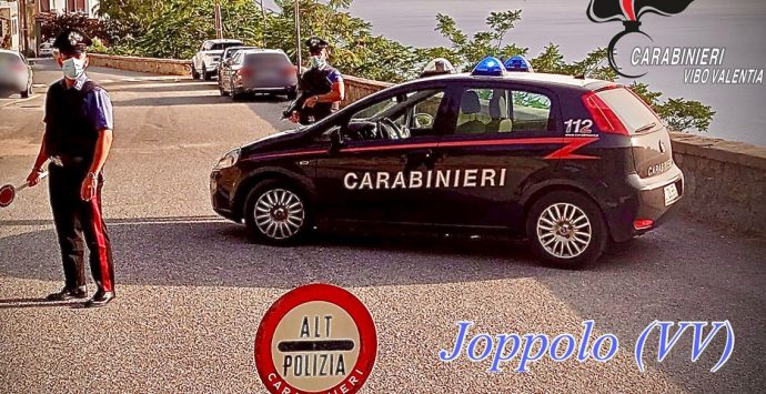 Marijuana e materiale di confezionamento in un casolare,  un arresto a Joppolo