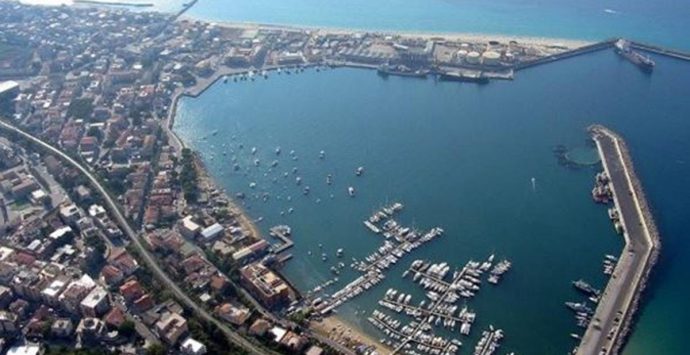 Porto di Vibo Marina, Dalila Nesci incalza il presidente Occhiuto: «Sbloccare i fondi»