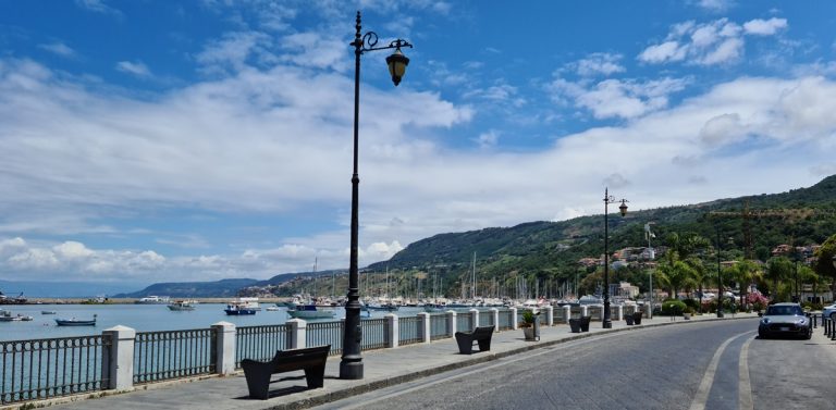 Vibo Marina, al via domani “Passeggiando in bicicletta”