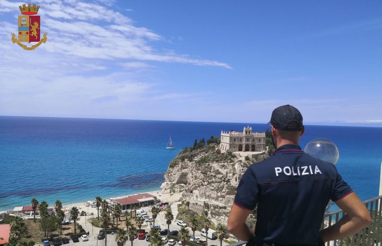 Controlli sulla movida a Tropea: sanzionate quattro attività