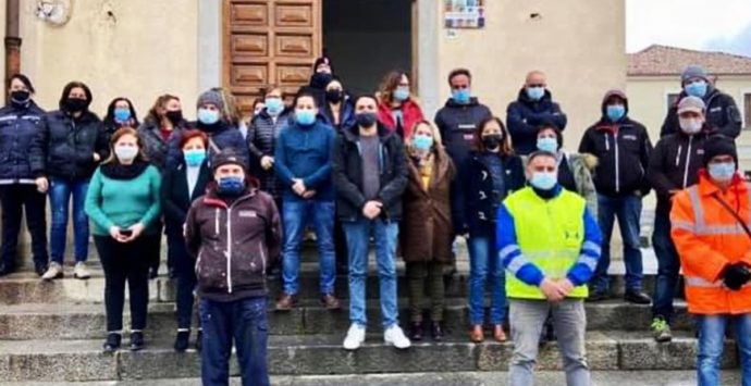 Comune Serra, i precari: «Unici senza tutele, parte debole dell’ingranaggio»