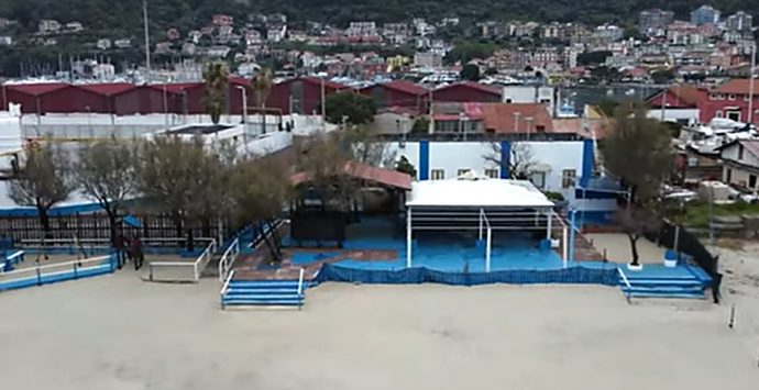 Il mare vibonese nel brano di Marianna, “cervello in fuga” con la passione per la musica -VIDEO