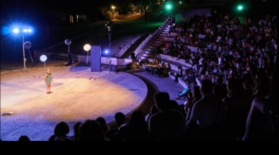 Ricadi, numeri da record per la V edizione di “Avvistamenti teatrali”: 1500 ospiti in 7 eventi -VIDEO