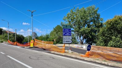 Vibo, cede ancora il manto stradale: chiuso di nuovo l’accesso a Longobardi