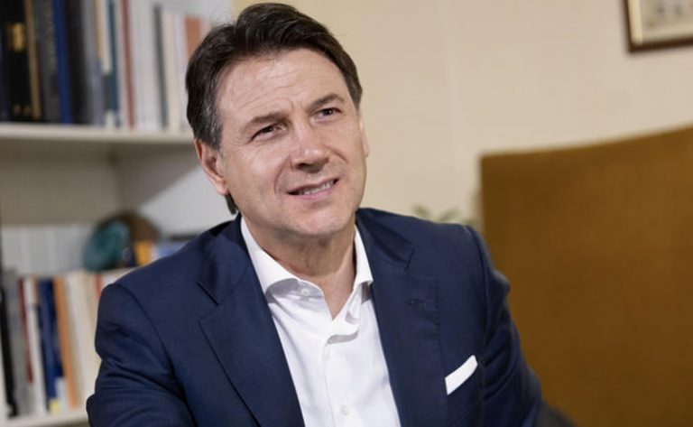 Regionali, Giuseppe Conte arriva anche a Vibo Valentia per sostenere Amalia Bruni